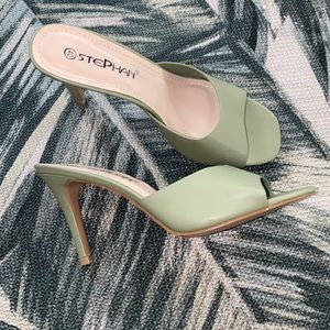 Green mules